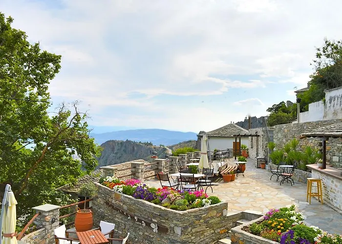 Πανσιόν αρχοντικό αργυρώ 3*