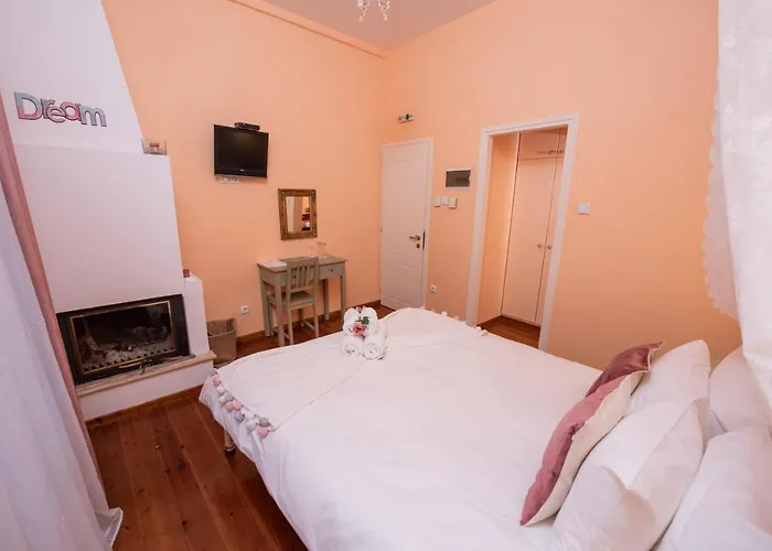 Πανσιόν αρχοντικό αργυρώ